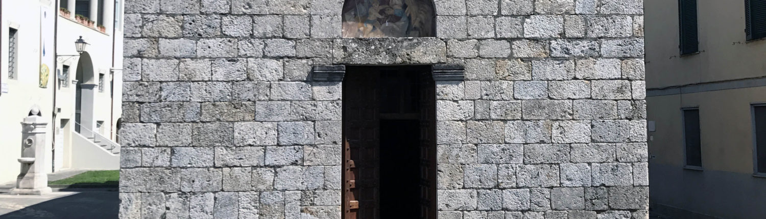 facciata della chiesa di San Michele a Camaiore