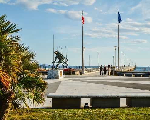 pontile forte dei marmi