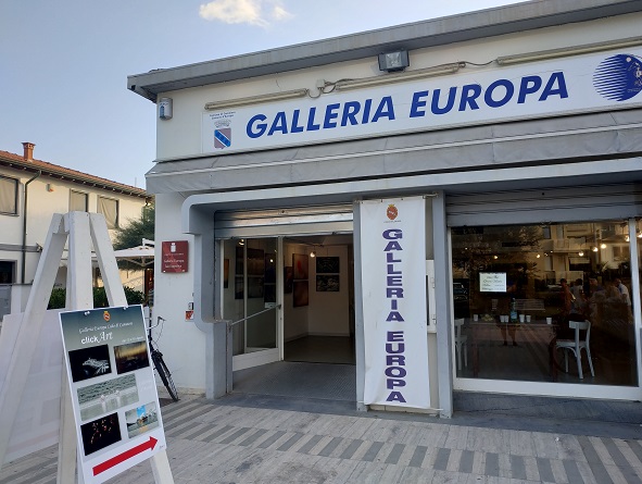 galleria europa lido di camaiore accessibile