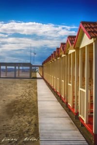 Spiagge della Versilia, cabine in legno